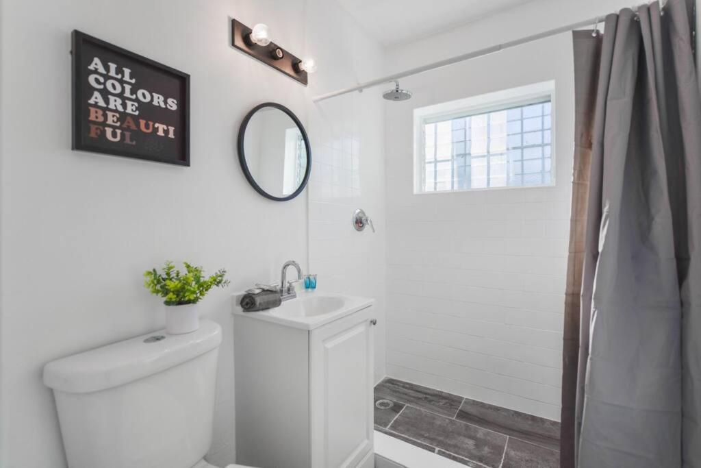 Wonderful Studio Residence 15 Min From The Beach Miami Bagian luar foto
