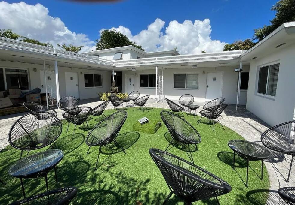 Wonderful Studio Residence 15 Min From The Beach Miami Bagian luar foto